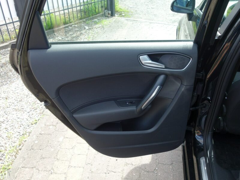 Audi A1 Audi A1 2013 1.4 benzyna 122km dobry stan 8X (2010-)