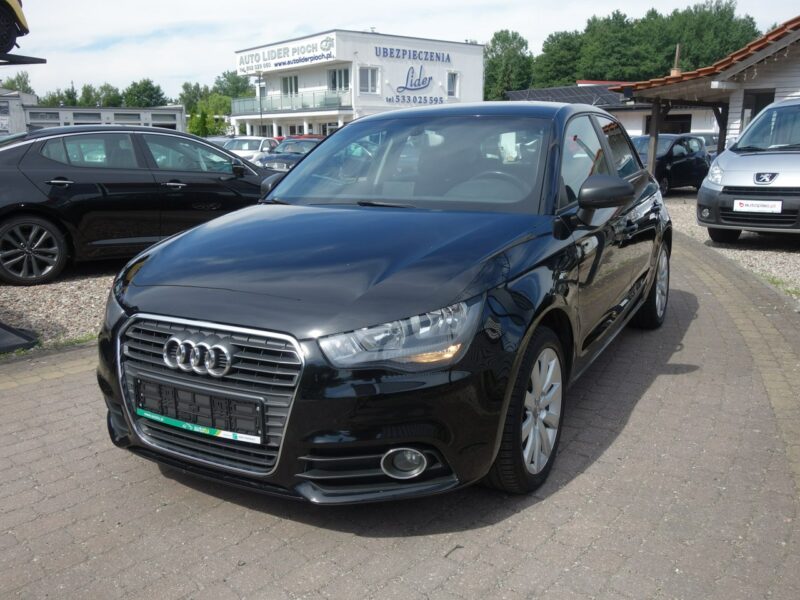 Audi A1 Audi A1 2013 1.4 benzyna 122km dobry stan 8X (2010-)