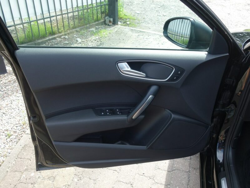 Audi A1 Audi A1 2013 1.4 benzyna 122km dobry stan 8X (2010-)