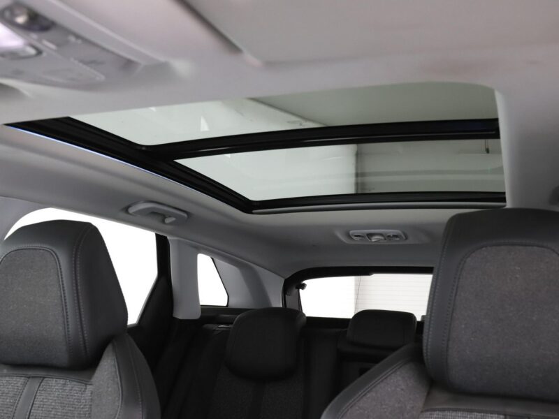 Peugeot 3008 Allure Business automat virtual półskóra panorama kamera180 navi tempo II (2016-)