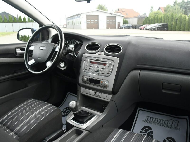 Ford Focus 1,6ben DUDKI11 klimatronic,Tempomat,Opłacony Mk2 (2004-2011)
