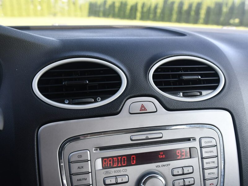 Ford Focus 1,6ben DUDKI11 klimatronic,Tempomat,Opłacony Mk2 (2004-2011)