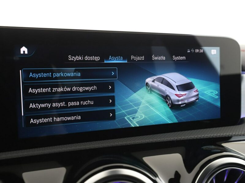 Mercedes CLA 220 FV23% automat full LED skóra/alcantara ambiente light kamery navi II (2019-)