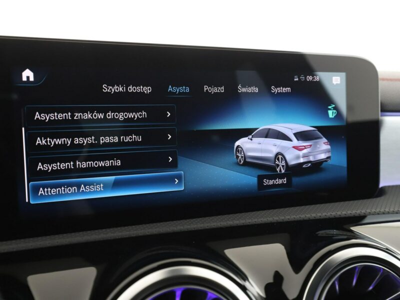 Mercedes CLA 220 FV23% automat full LED skóra/alcantara ambiente light kamery navi II (2019-)