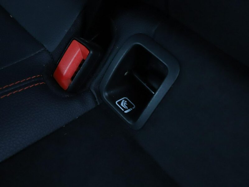 Mercedes CLA 220 FV23% automat full LED skóra/alcantara ambiente light kamery navi II (2019-)