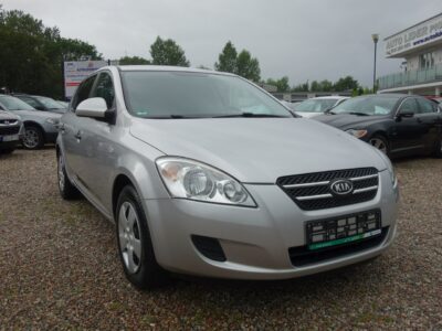 Kia Cee'd KIa ceed 2008 1.4 benzyna 109km 160 tyś przebiegu klima I (2006-2012)