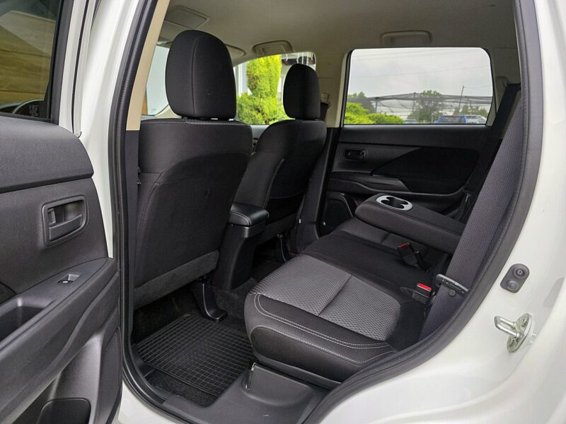 Mitsubishi Outlander serwis ASO, bezwypadkowy, dodatkowy komplet kół III (2012-)