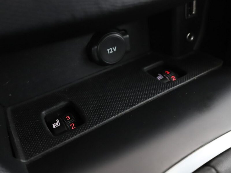 Peugeot 308 GT-Line automat 180KM navi grzane fotele alcantara PDC tempomat FullLE T9 (2014-2021)