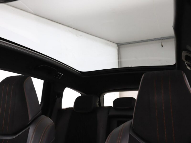 Peugeot 308 GT-Line automat 180KM navi grzane fotele alcantara PDC tempomat FullLE T9 (2014-2021)