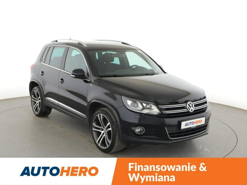 Volkswagen Tiguan BI-Xenon klima auto grzane fotele hak navi bluetooth I (2007-2016)