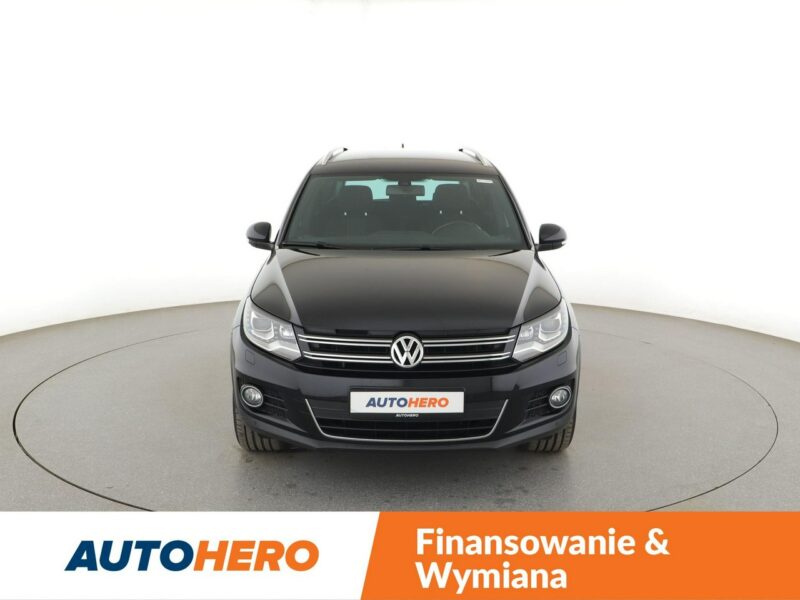 Volkswagen Tiguan BI-Xenon klima auto grzane fotele hak navi bluetooth I (2007-2016)