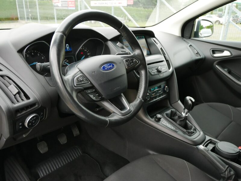 Ford Focus 1.0 E-Boost 125KM Eu6 Kombi -2xKlima -Navi -Nowy rozrząd -Pakiet zima Mk3 (2010-2018)