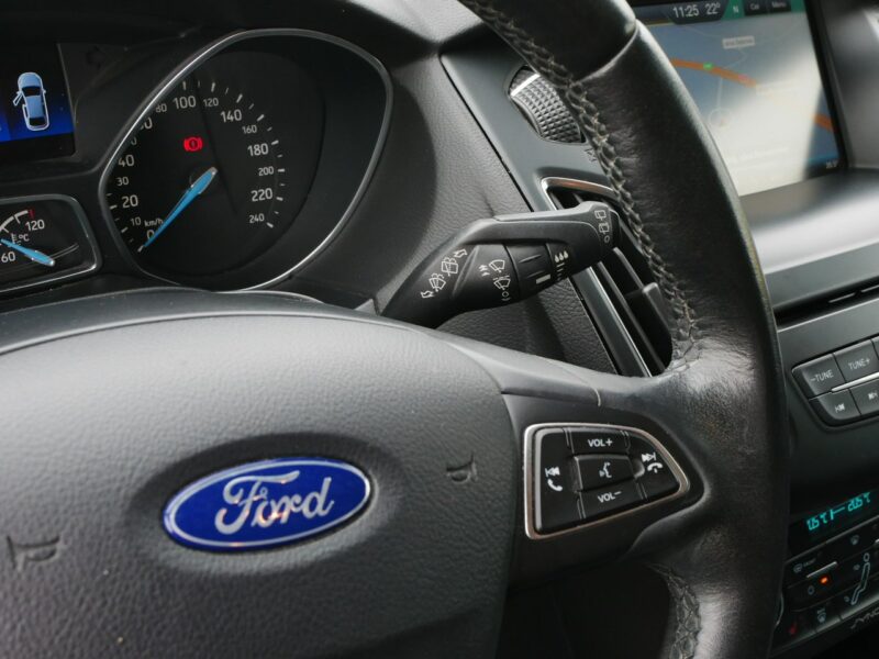 Ford Focus 1.0 E-Boost 125KM Eu6 Kombi -2xKlima -Navi -Nowy rozrząd -Pakiet zima Mk3 (2010-2018)