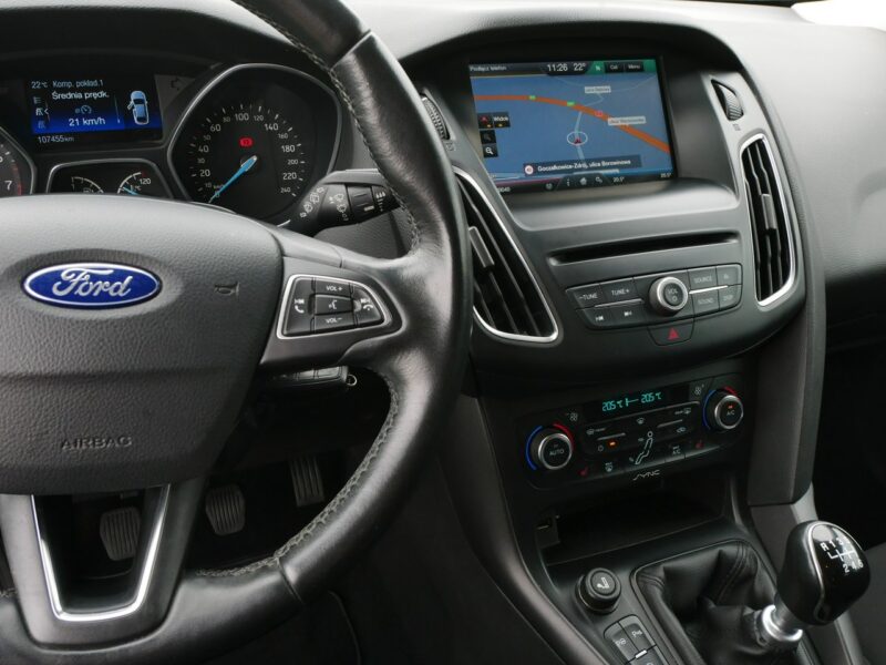 Ford Focus 1.0 E-Boost 125KM Eu6 Kombi -2xKlima -Navi -Nowy rozrząd -Pakiet zima Mk3 (2010-2018)