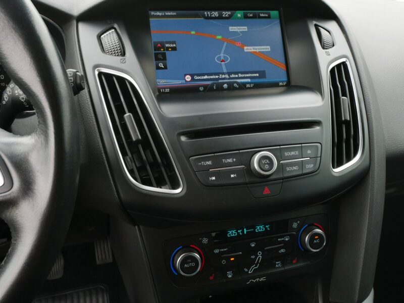 Ford Focus 1.0 E-Boost 125KM Eu6 Kombi -2xKlima -Navi -Nowy rozrząd -Pakiet zima Mk3 (2010-2018)