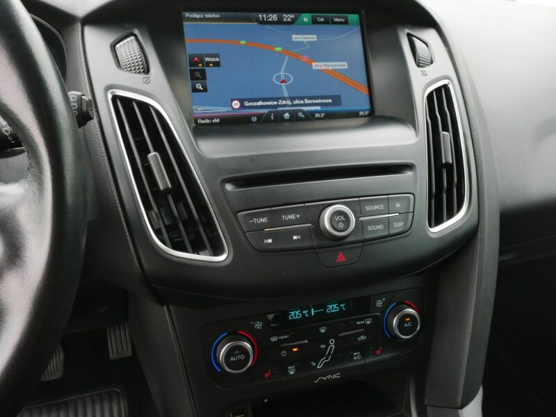 Ford Focus 1.0 E-Boost 125KM Eu6 Kombi -2xKlima -Navi -Nowy rozrząd -Pakiet zima Mk3 (2010-2018)