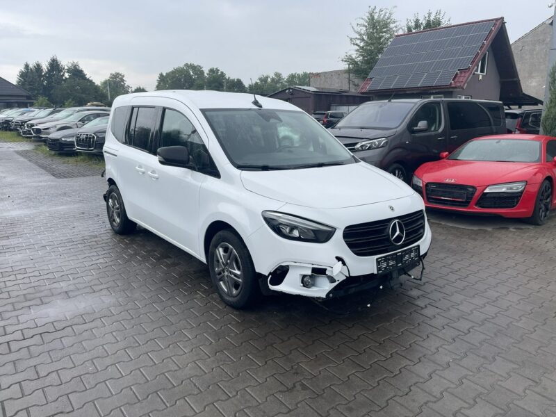 Mercedes Citan Tourer Toourer Klimatyzacja Podgrzewanie 5 osobowy Hak