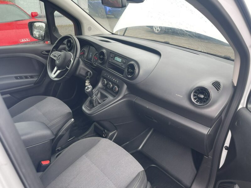 Mercedes Citan Tourer Toourer Klimatyzacja Podgrzewanie 5 osobowy Hak