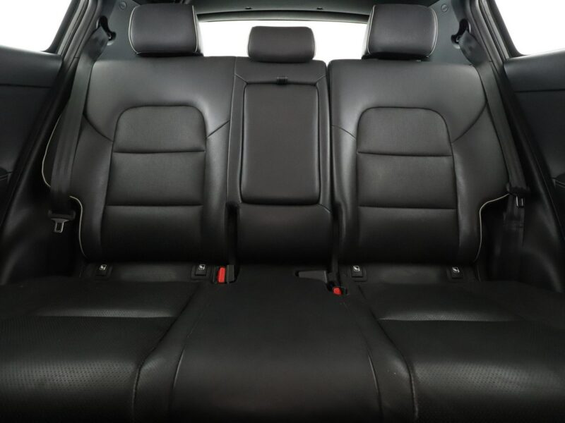Kia Sportage 4x4 automata bi-xenon skóra panorama navi kamery klima auto IV (2016-2021)