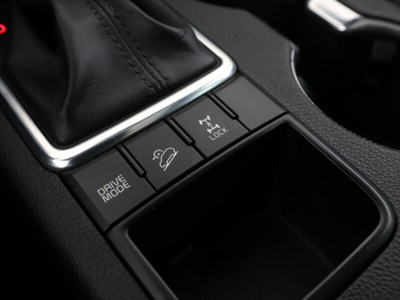 Kia Sportage 4x4 automata bi-xenon skóra panorama navi kamery klima auto IV (2016-2021)
