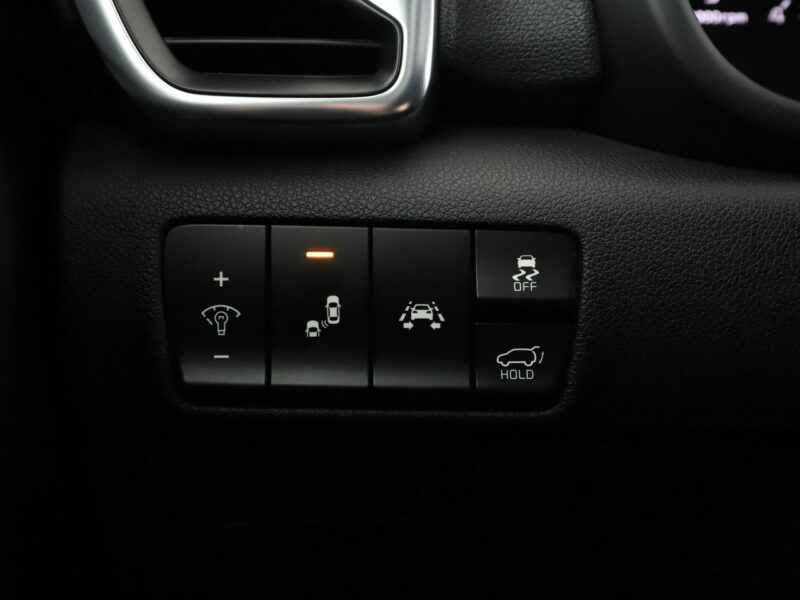 Kia Sportage 4x4 automata bi-xenon skóra panorama navi kamery klima auto IV (2016-2021)
