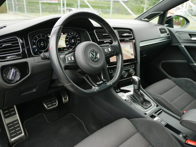 Volkswagen Golf 2.0 TSI 300KM R Kombi Automat DSG -4Motion 4x4 +Koła zimowe -Zobacz VIII (2020-)
