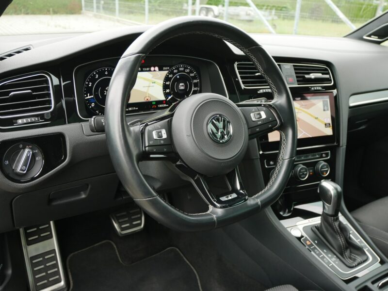Volkswagen Golf 2.0 TSI 300KM R Kombi Automat DSG -4Motion 4x4 +Koła zimowe -Zobacz VIII (2020-)
