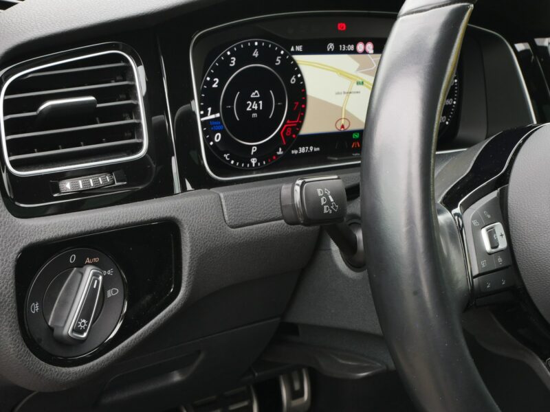 Volkswagen Golf 2.0 TSI 300KM R Kombi Automat DSG -4Motion 4x4 +Koła zimowe -Zobacz VIII (2020-)