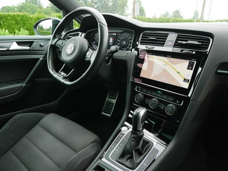 Volkswagen Golf 2.0 TSI 300KM R Kombi Automat DSG -4Motion 4x4 +Koła zimowe -Zobacz VIII (2020-)