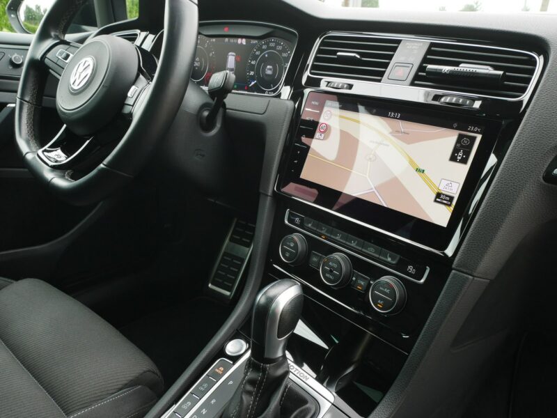 Volkswagen Golf 2.0 TSI 300KM R Kombi Automat DSG -4Motion 4x4 +Koła zimowe -Zobacz VIII (2020-)