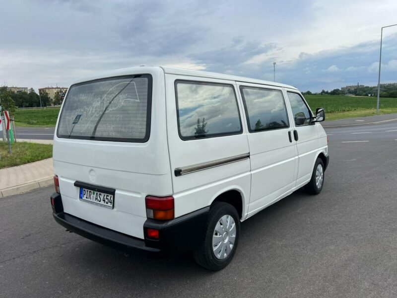 Volkswagen Transporter Volkswagen Transporter T4 2.4D Super stan T4