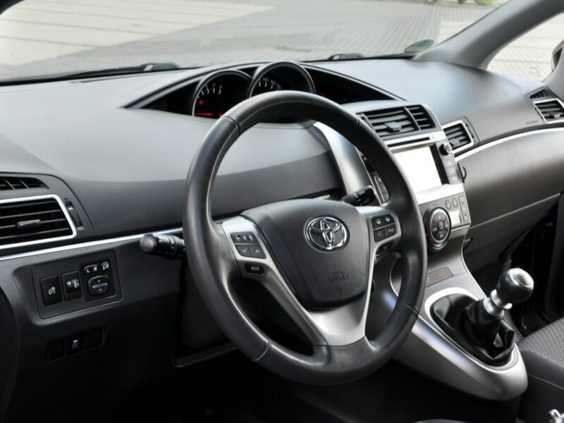 Toyota Verso 1.8i(147KM)*Duża Navi*Kamera*Klimatronik*I Wł*Welur*Reling*Alu16"ASO