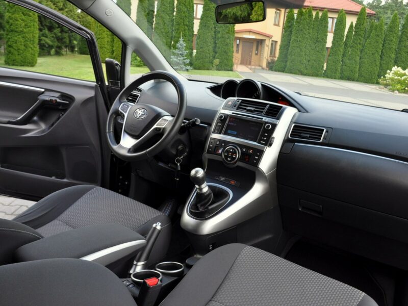 Toyota Verso 1.8i(147KM)*Duża Navi*Kamera*Klimatronik*I Wł*Welur*Reling*Alu16"ASO