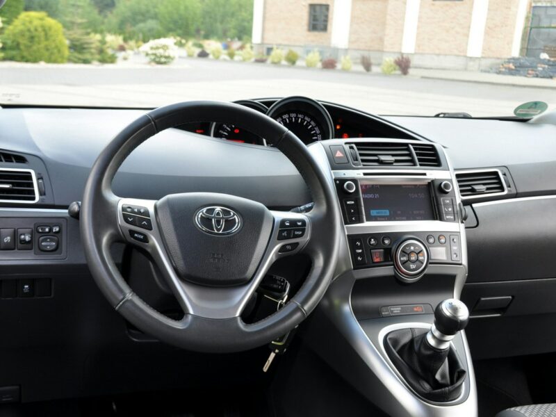 Toyota Verso 1.8i(147KM)*Duża Navi*Kamera*Klimatronik*I Wł*Welur*Reling*Alu16"ASO