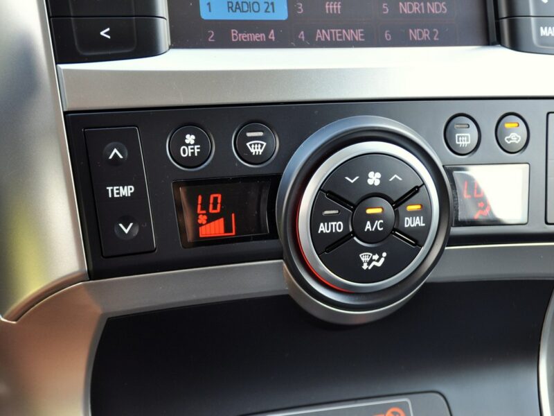 Toyota Verso 1.8i(147KM)*Duża Navi*Kamera*Klimatronik*I Wł*Welur*Reling*Alu16"ASO