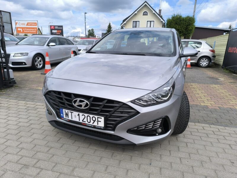 Hyundai i30 1.5DPi 16V 110KM Klimatyzacja Czujniki Parkowania Salon Polska III (2017-)