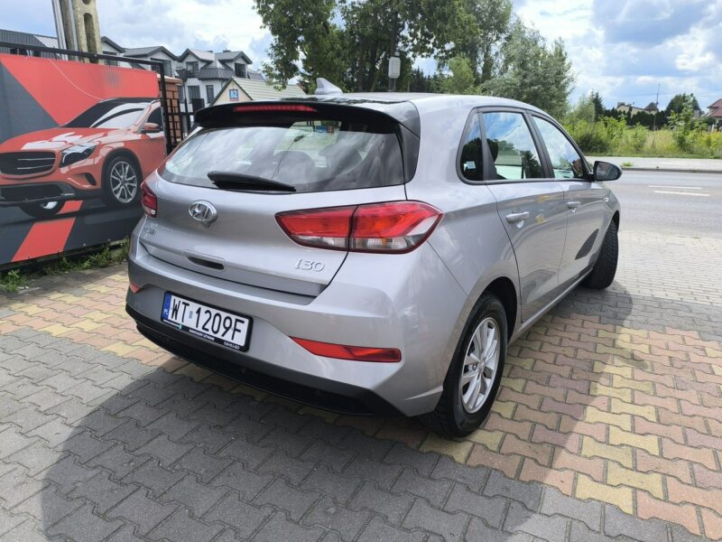 Hyundai i30 1.5DPi 16V 110KM Klimatyzacja Czujniki Parkowania Salon Polska III (2017-)
