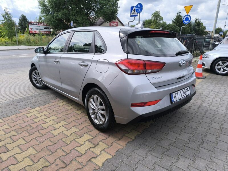 Hyundai i30 1.5DPi 16V 110KM Klimatyzacja Czujniki Parkowania Salon Polska III (2017-)