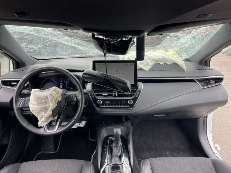 Toyota Corolla Hybryda Automat Podgrzewanie Virtual cockpit 140KM E21 (2019-)