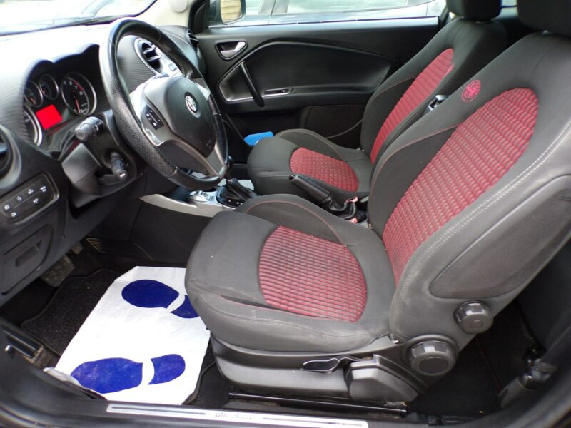 Alfa Romeo Mito Automat /Klimatronic /Gwarancja / 1,4 /135KM /2011