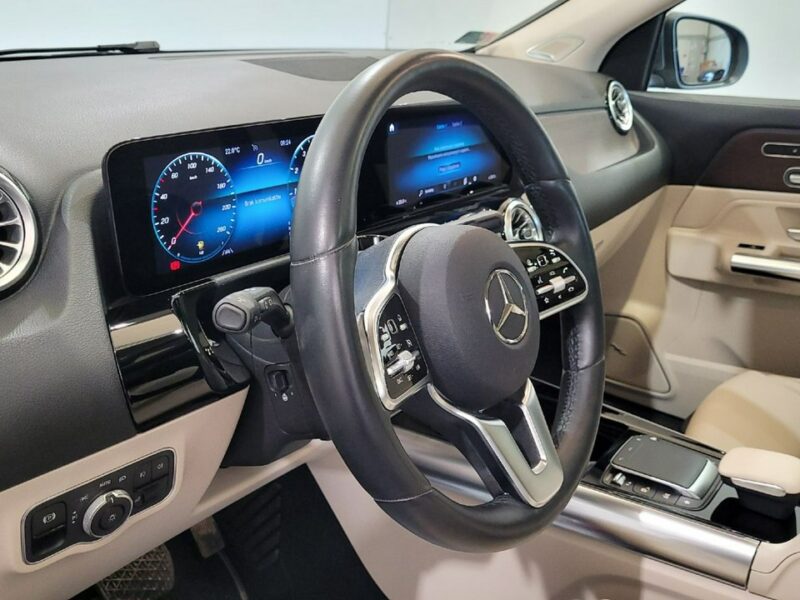 Mercedes GLA 200