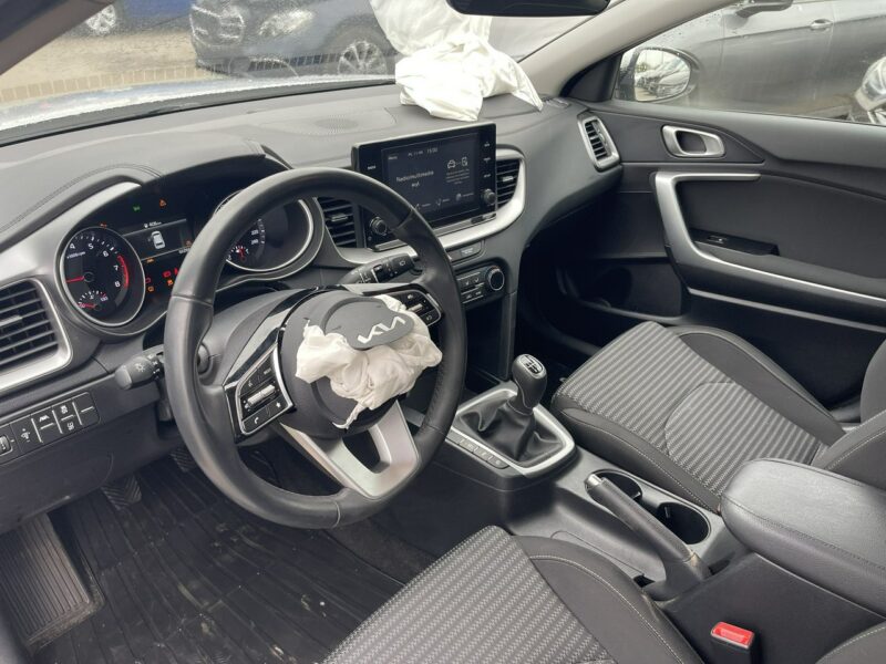 Kia Cee'd Klimatronik Parktronik Kamera 160KM III (2018-)