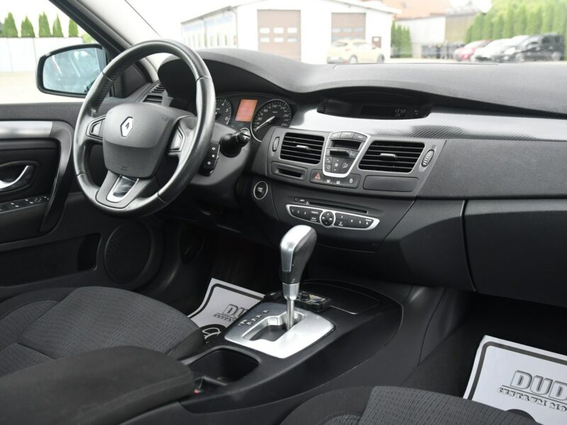 Renault Laguna 2,0Turbo Dudki11,Automat,GAZ,Parktronic,Zarejestrowany III (2007-)