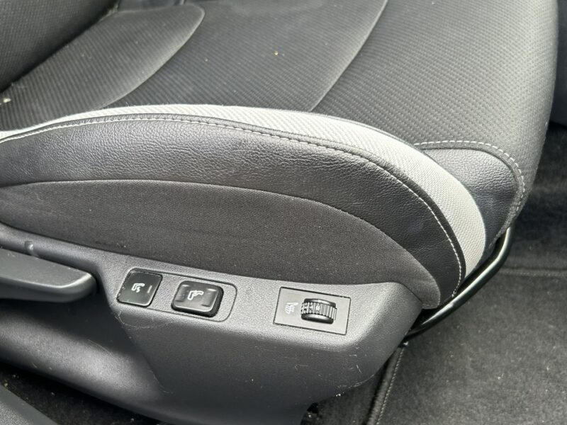 Citroen C4 1.6 HDI 116KM Półskóry Masaże 2xklimatronic Podgrzewane fotele II (2010-)