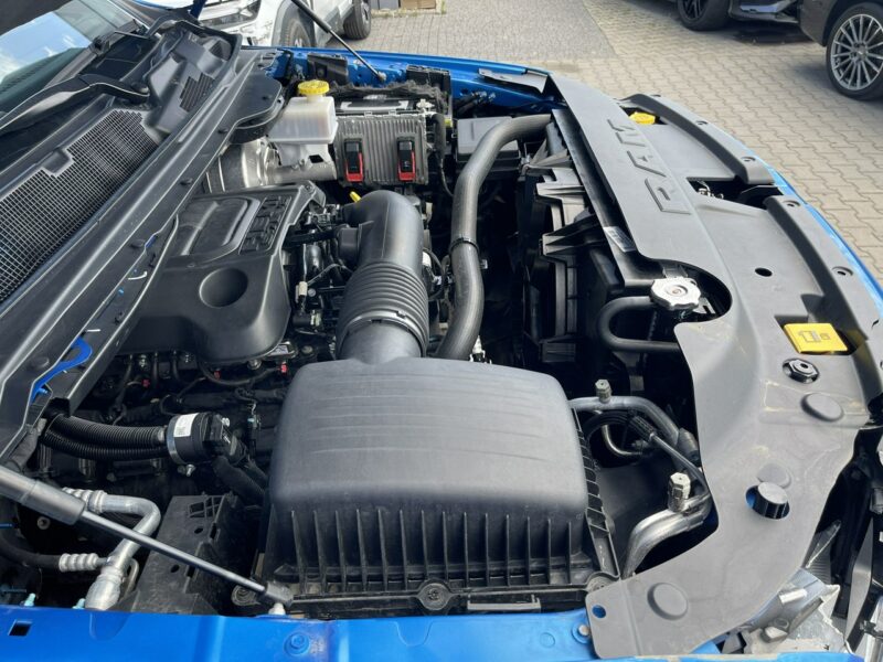 Dodge RAM Wersja EU 4x4 5,7l LPG Automat Skóra Hak _ LARAMIE V (2019-)
