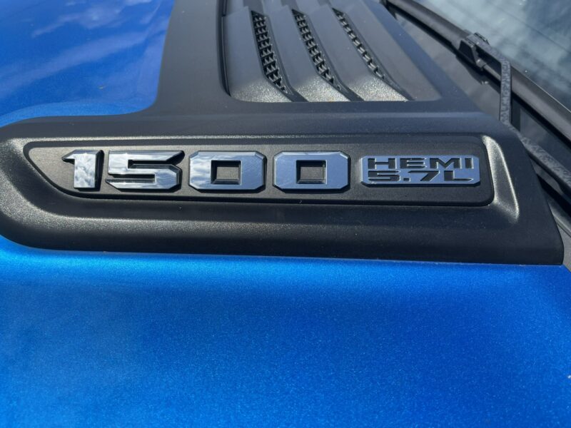 Dodge RAM Wersja EU 4x4 5,7l LPG Automat Skóra Hak _ LARAMIE V (2019-)
