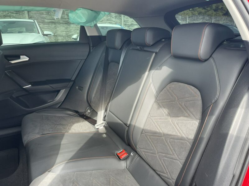 Seat Leon FR-line Automat Kamera Virtual cockpit IV (2020 - )