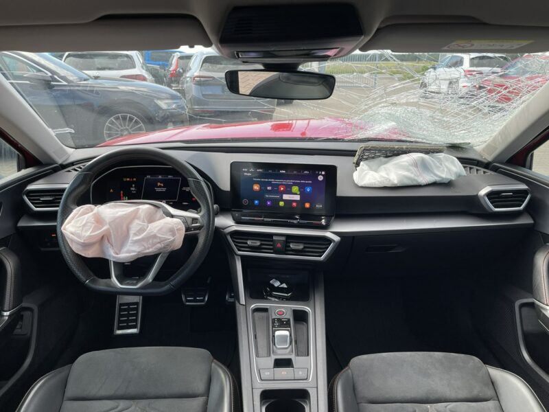 Seat Leon FR-line Automat Kamera Virtual cockpit IV (2020 - )