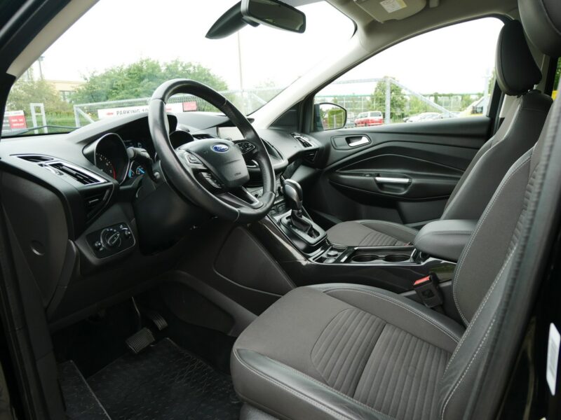 Ford Kuga 1.5 E-Boost 176KM Eu6 Automat 4x4 AWD +HAK +Pakiet zima -Navi -Zobacz II (2012-)