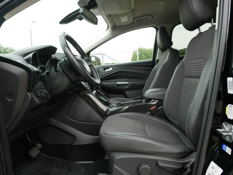 Ford Kuga 1.5 E-Boost 176KM Eu6 Automat 4x4 AWD +HAK +Pakiet zima -Navi -Zobacz II (2012-)